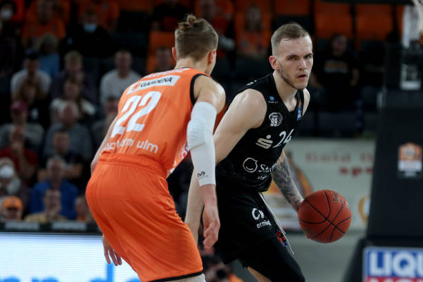 的壶远远甩 的壶远远甩