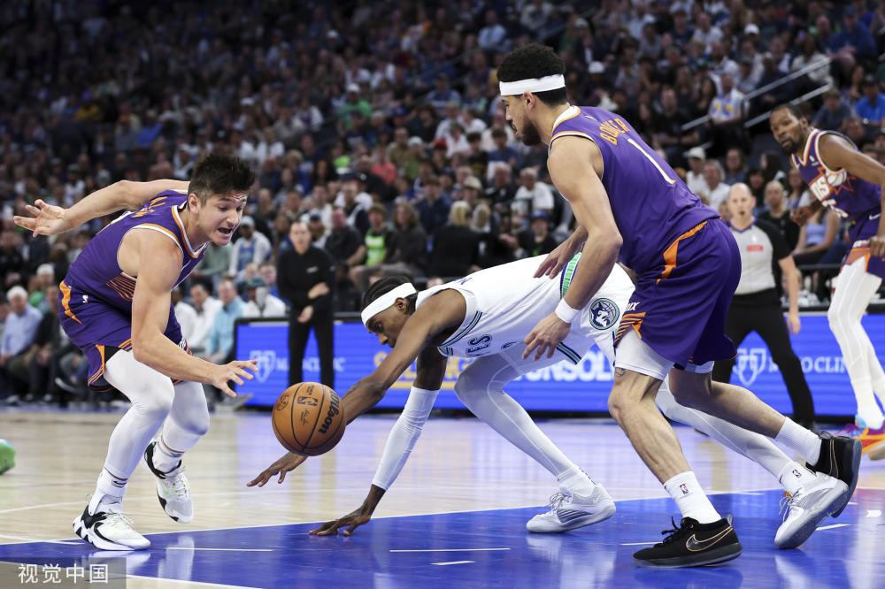 上海女篮的 上海女篮的